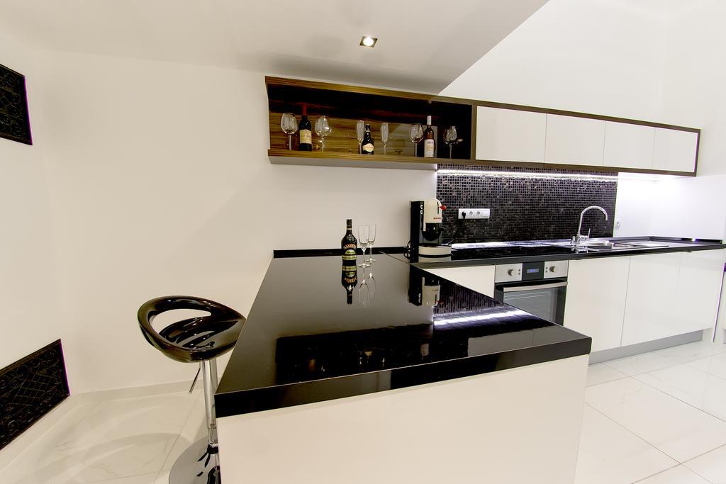 Top Luxury Suites Budapest Luaran gambar